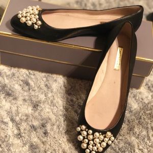 Louise te Cie flats with pearl accents
